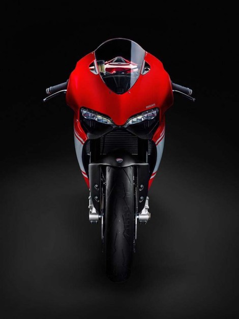 Ducati-1199-Superleggera-photo-leak-01